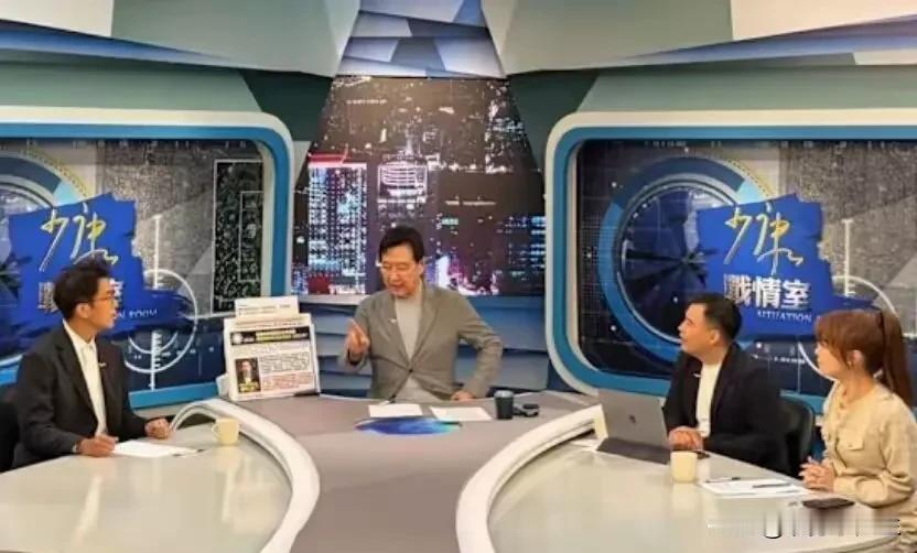 尽管赵少康心知肚明，访问沈伯洋会提高对方的声量，但是赵少康为了自己节目的收视率，