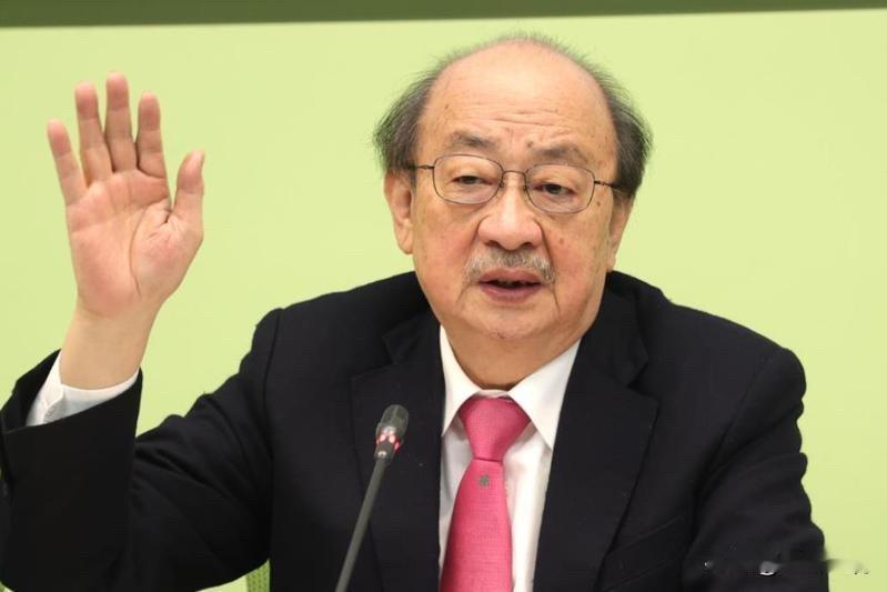 柯建铭正式表态：我会去登记选总召民进党团总召柯建铭日前表示，“这届做完了，我