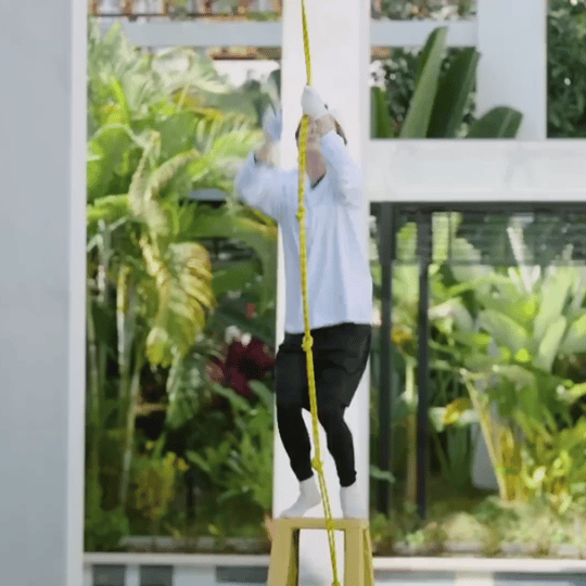 鹿晗说我是邓超我同意五哈不播既然鹿晗是邓超那我是鹿晗我同意哈哈哈哈哈现在就播