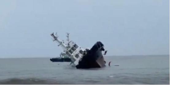 南海出大事了！菲律宾又搞来一条破船，这次直接弄沉了！会不会又拿沉船当借口在南海