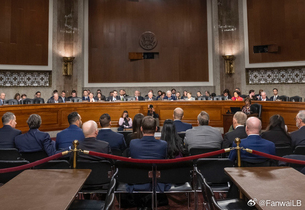 美媒，两党参议员猛烈抨击暂停向基辅提供军事援助以及从罗马尼亚撤出一个美国旅的悄然