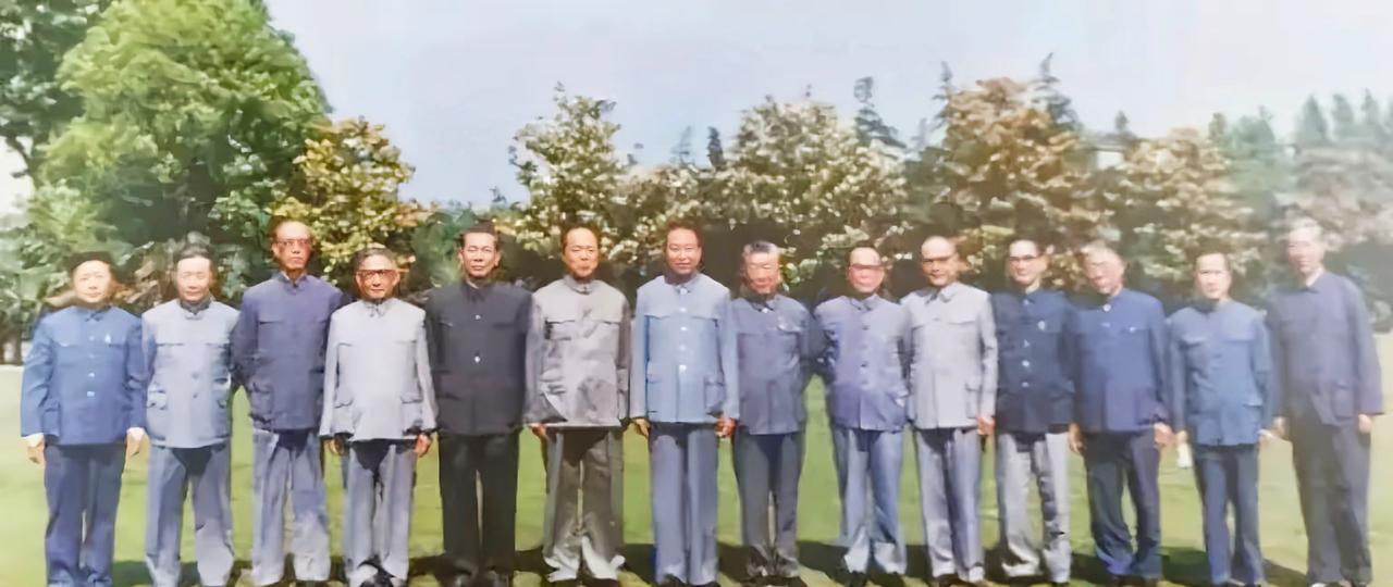 ＃红色文化＃伟人风采欣赏：