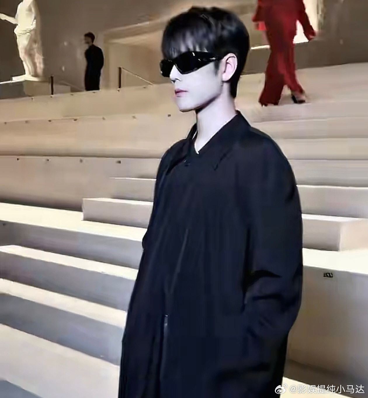 肖战顺产头都说韩国盛产顺产头，拜托，顺产头在肖战这里啥也不是好吧！顺产头配的得