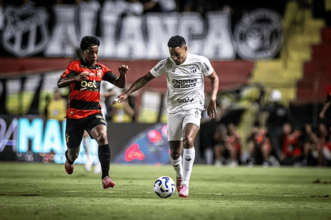 环球体育: 武汉三镇74万美元报价巴西边锋费尔南迪尼奥被拒