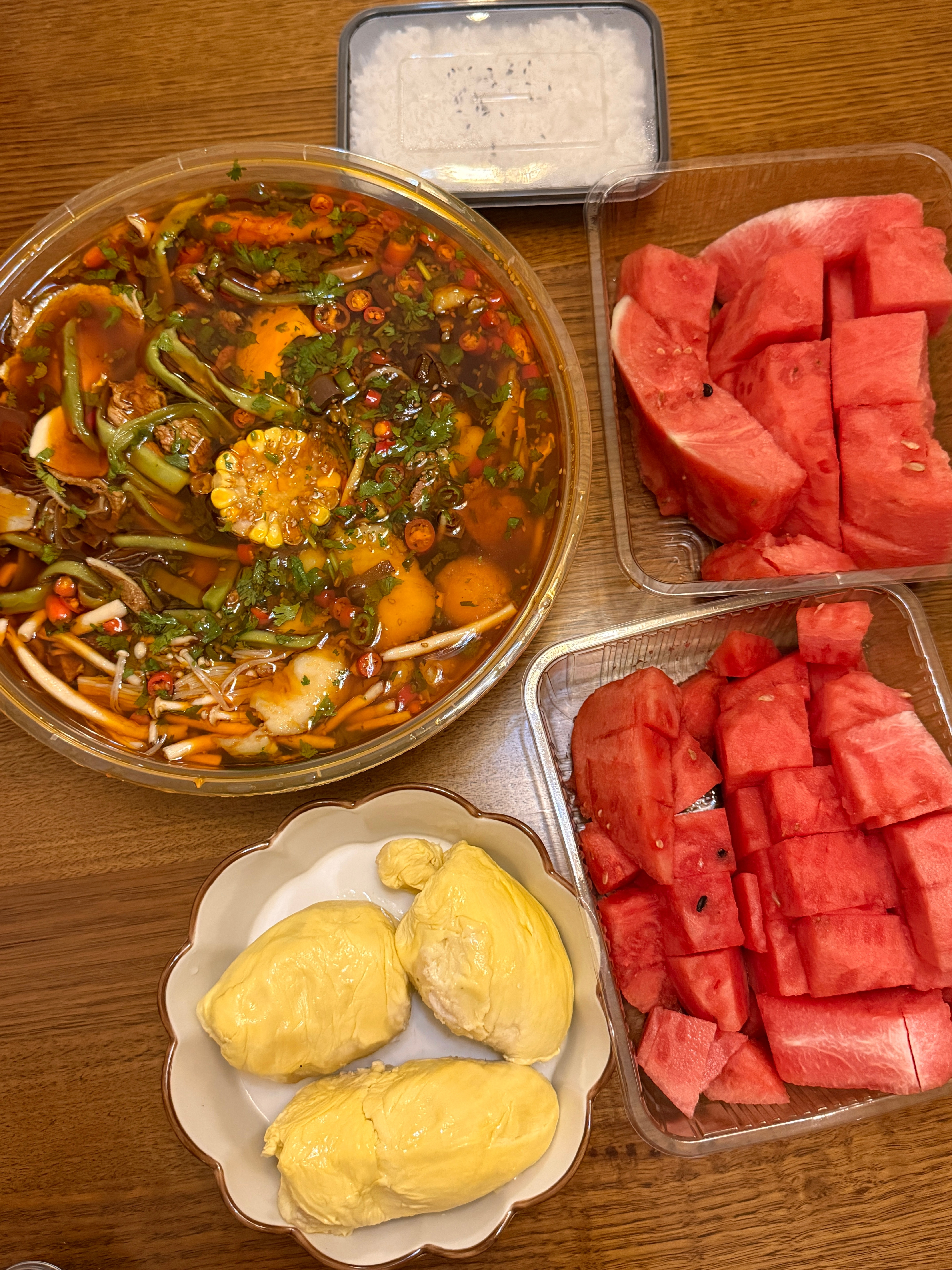 朴素的一餐今晚还是吃冒菜