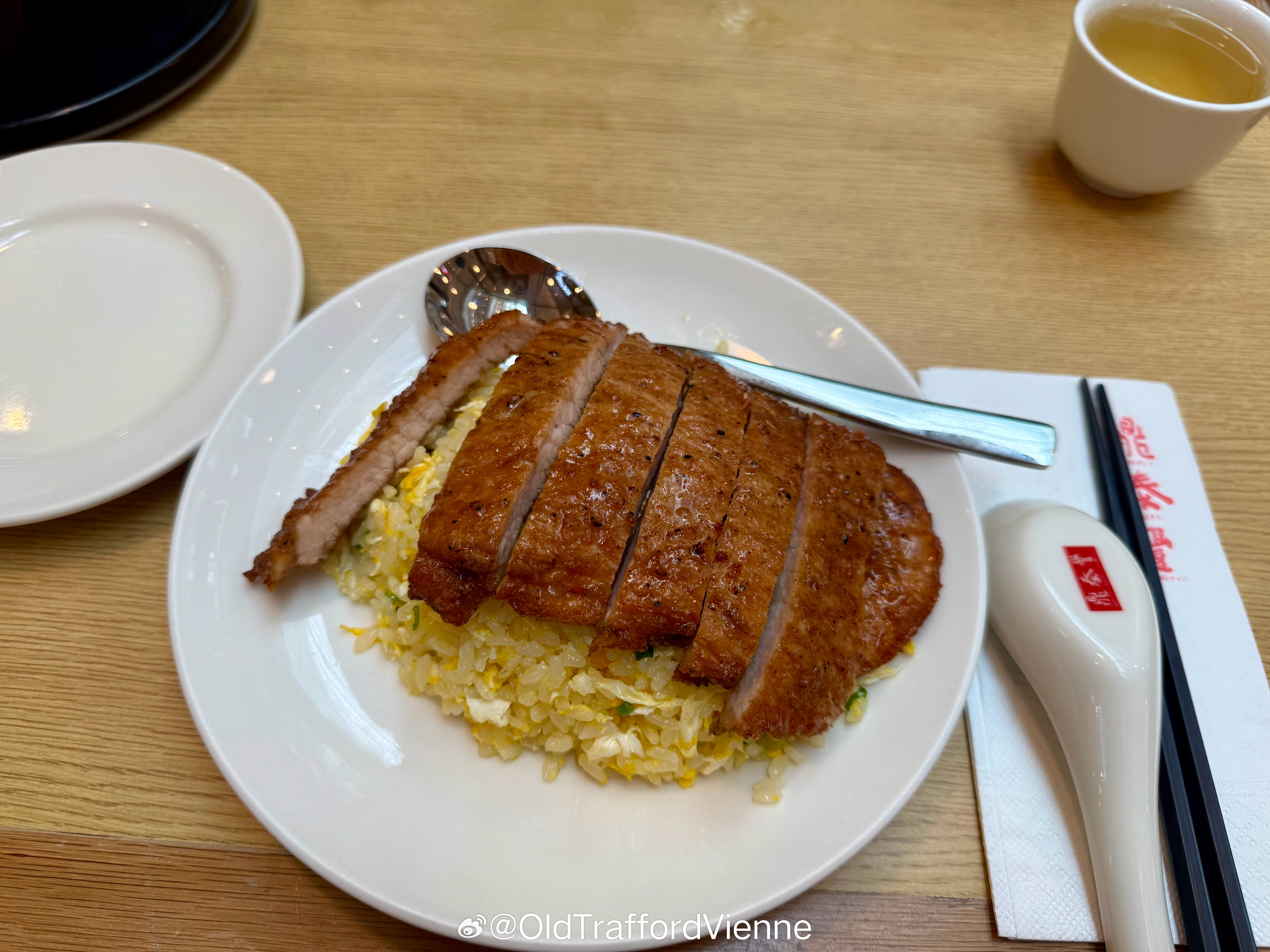 今天猪排滑蛋炒饭[大笑]​​​