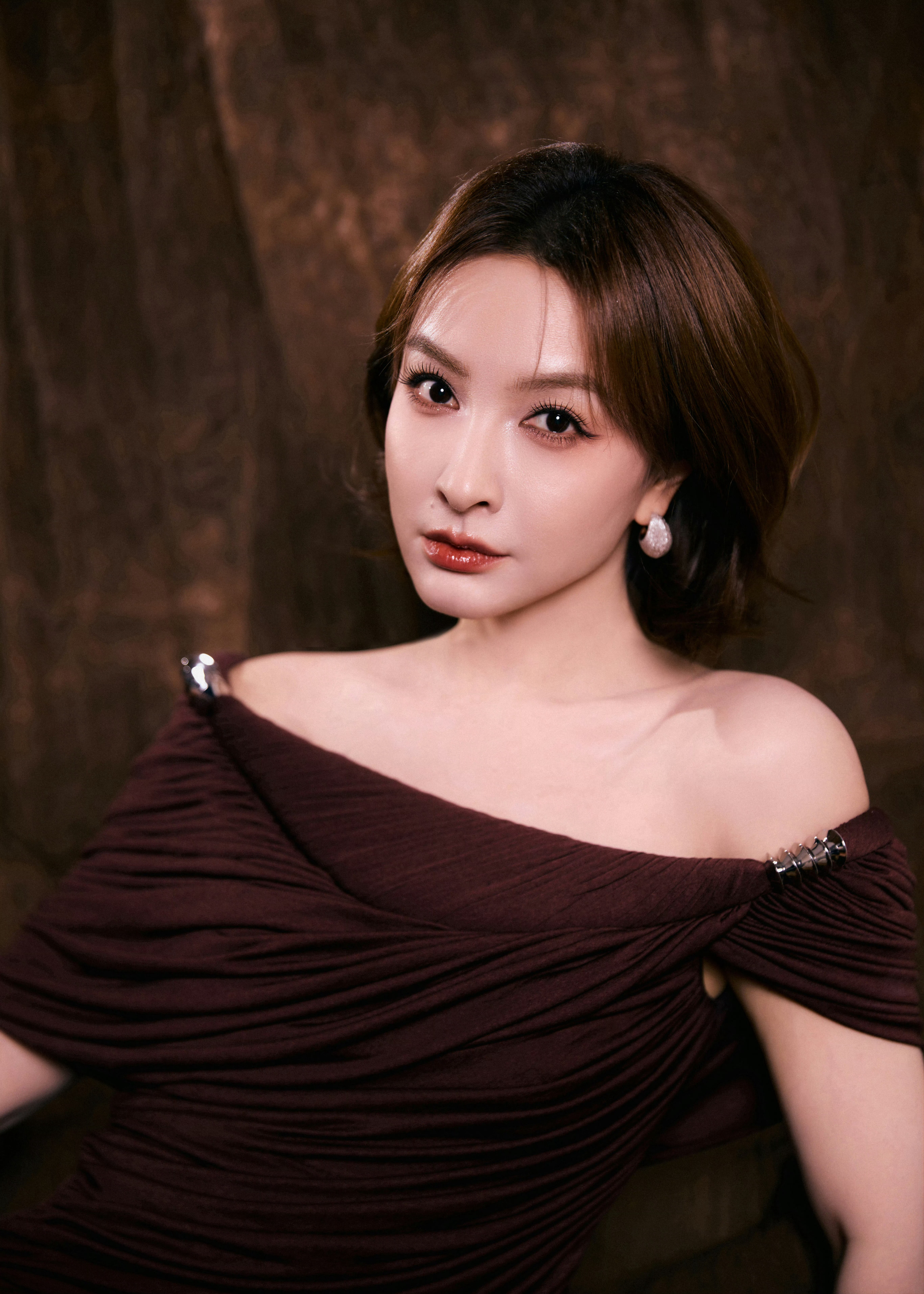 吴昕🤎巧克力色的浪漫