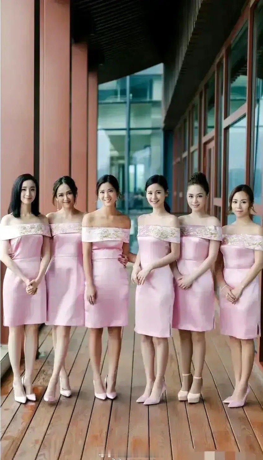 陈妍希当年的伴娘团算是伴娘的天花板了吧。