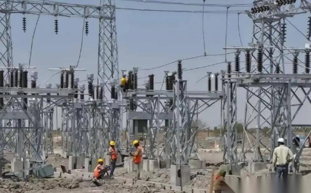 印度电力部长曾公开表示，外资已经把特高压技术传授给了他们，现在轮到印度制造登场了