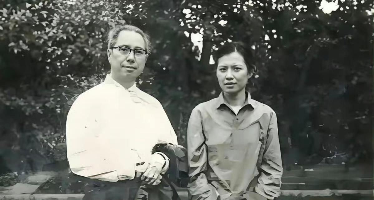 成钧中将痛失发妻后，请堂妹代管幼子，转身撑起新中国防空防线1954年，后来