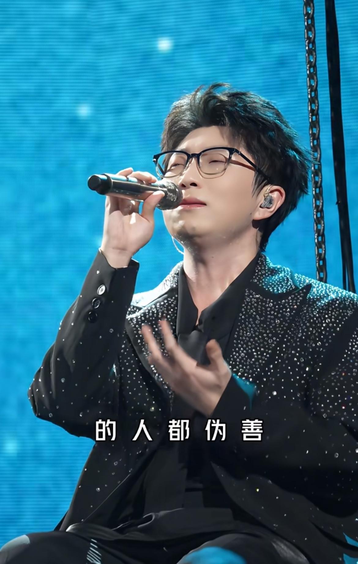 万万没想到毛不易发声悼念大S根本不是因为喜欢大S，而是因为他喜欢小S！他是看