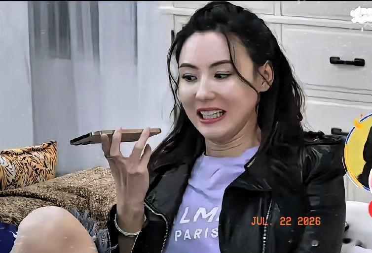 张柏芝说：我什么都不怕，就怕大儿子，他管我管得很凶的！😂​​做妈妈的，懂得都