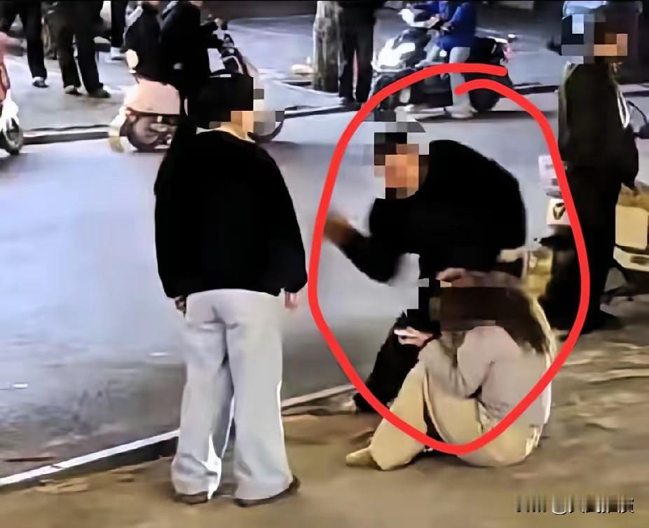 有后台的自己动手，没后台的还找警方呢？河南夫妻俩暴打未成年女孩，被刑事强制拘留