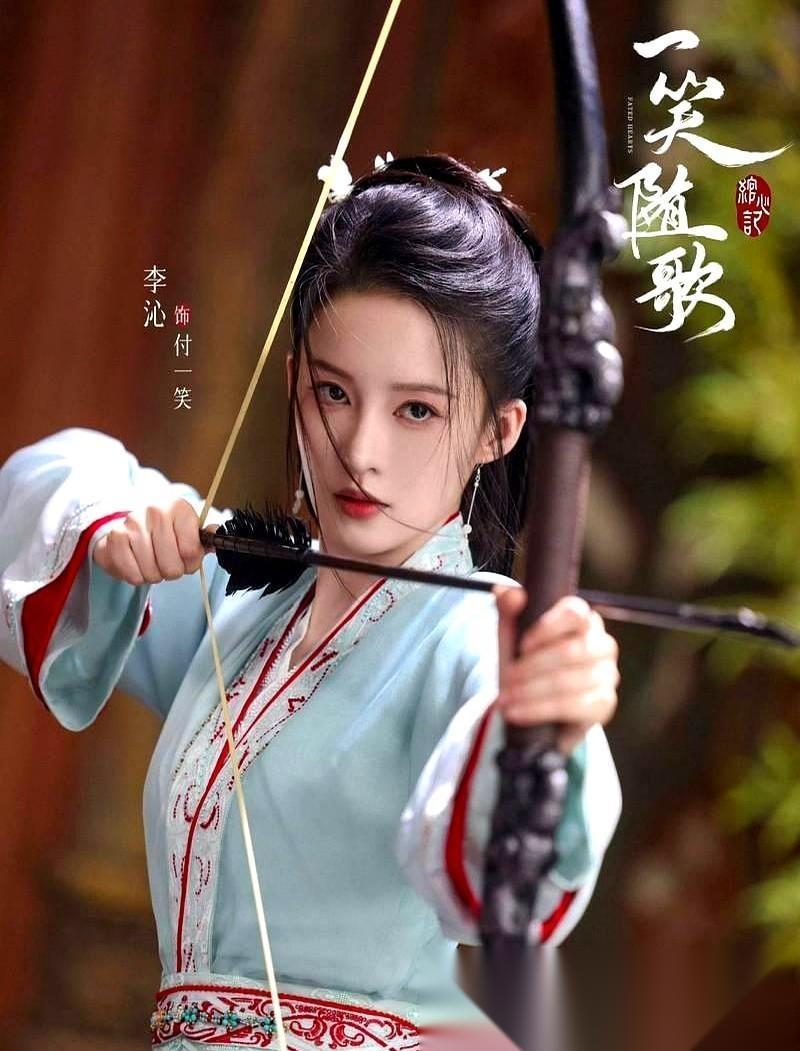 《一笑随歌2》官宣李沁和陈哲远回归，不少剧迷松了口气。这年头看剧集续篇就