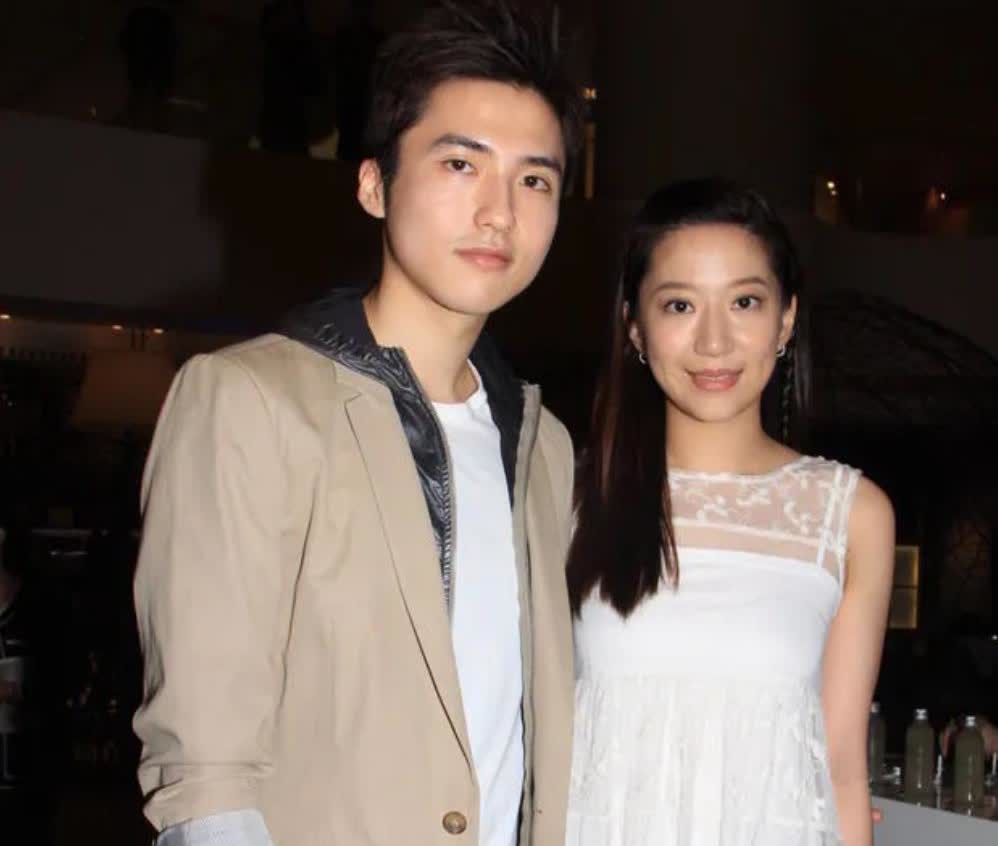 港圈富二代里，汪圆圆老公各方面都很不错，除了那难治的抑郁症。这样她能从源头拿捏，