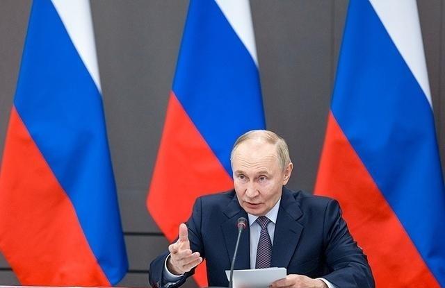 欧洲大陆迎来剧变时刻，美国开始撤军，北约很可能已解体在即，未来的欧洲局势将会如何