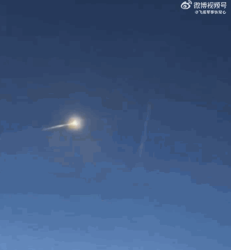 日前德国《明镜》报道称，在当地时间3月8日晚，德国西部天空出现一个“发光物体”划