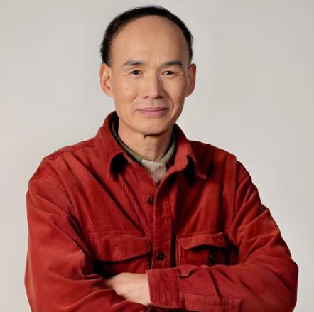 复旦大学的梁永安教授一段很通透的话：“上班的意义是什么？喝单位的水，用单