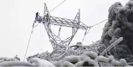 朋友说，相信天气预报，还不如相信自己的老寒腿宁信自己一条腿，不信预报那张嘴，自