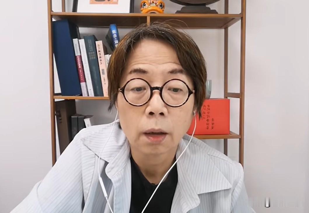 黄智贤为何抛出“台独话术”?媒体人黄智贤今天（1日）在节目中声称，“蓝绿都希