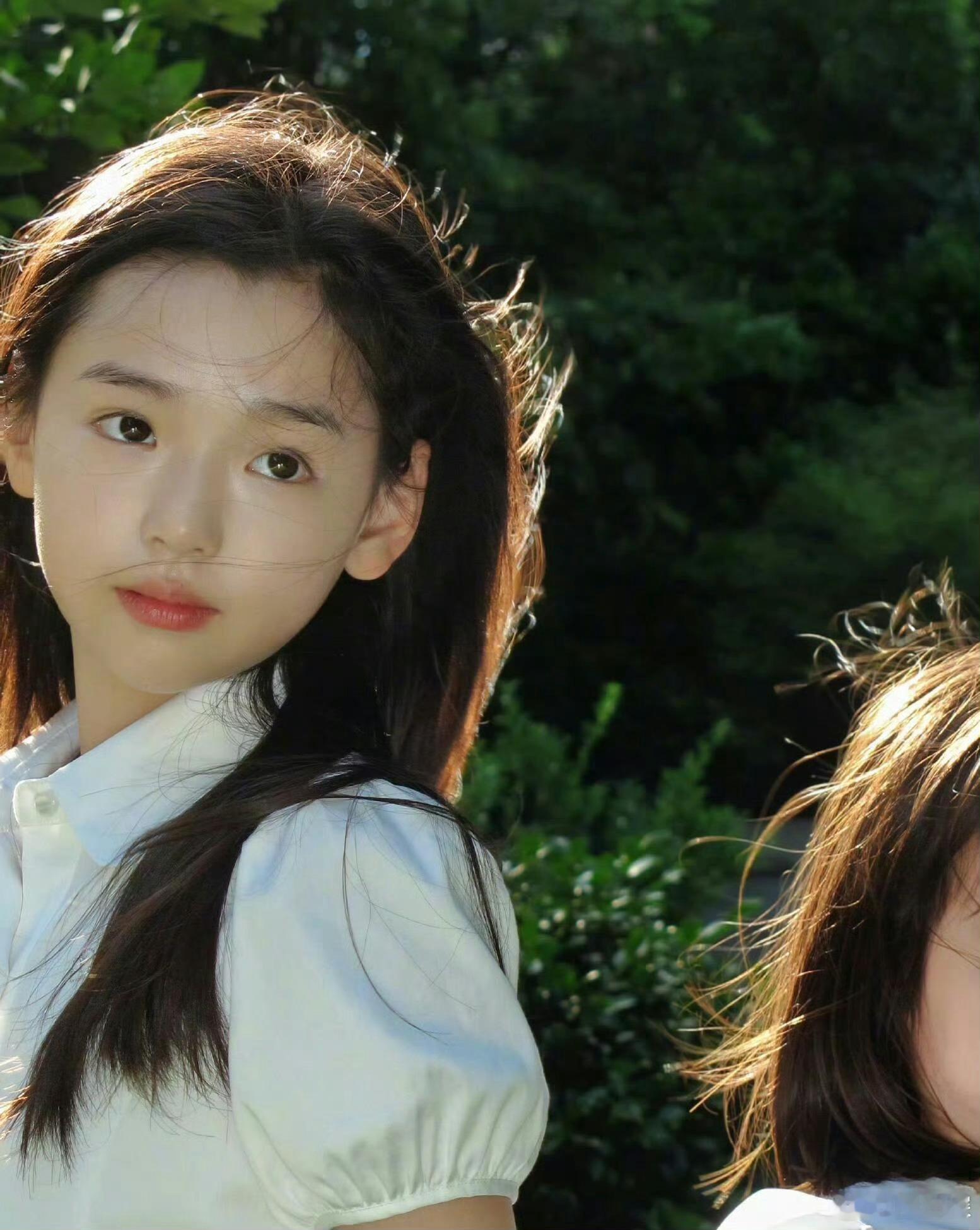 又漂亮又懂事简直是小天使🪽