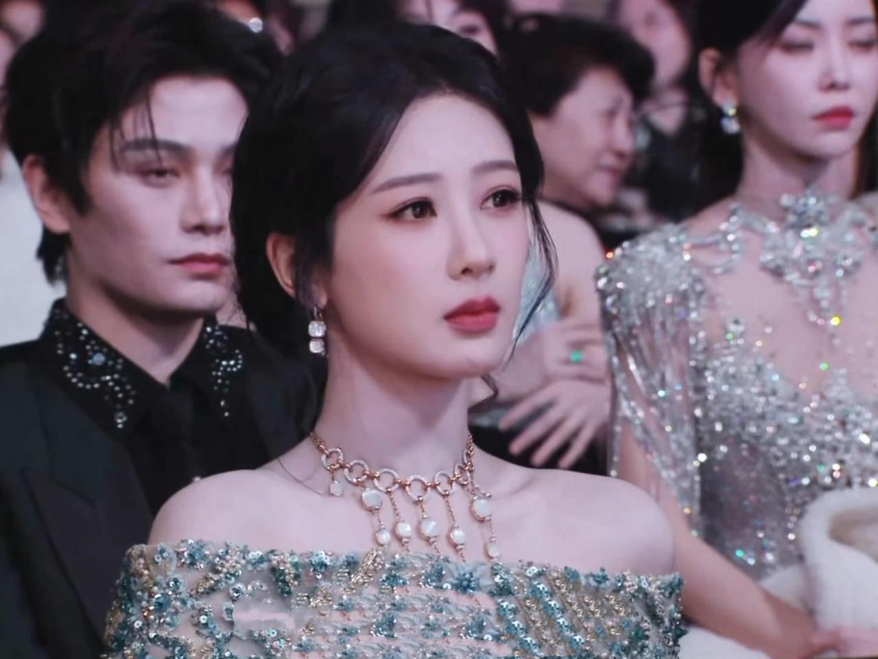 2026微博之夜最大赢家是杨紫，她的认可度非常高2026微博之夜上，杨紫是毫