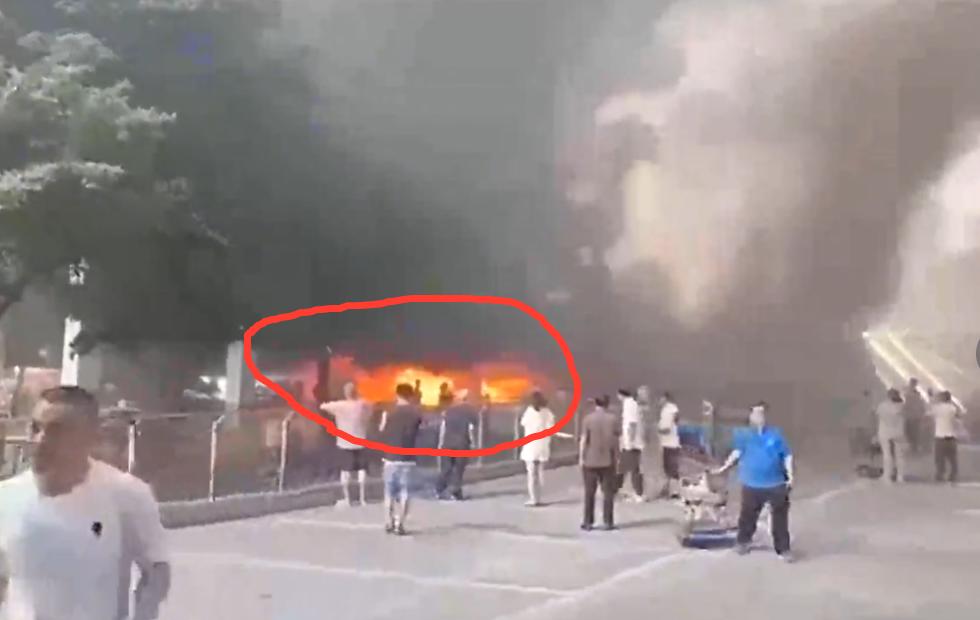 凌晨3点，大部分人睡得正香。衡阳雁峰区厉家冲社区一居民楼突然着火。5条人命，