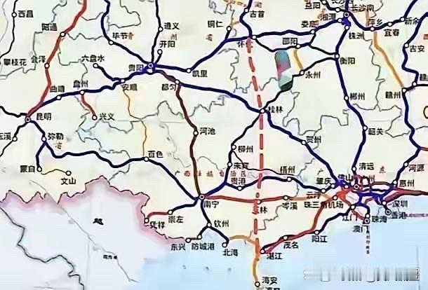 广西的桂（林）湛（江）高铁，设计时速350/公里，一直以来，倍受广大网友关注，已