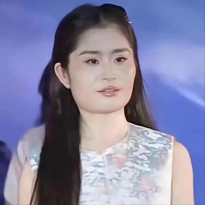 没有雷人，只有更雷人。我以为耶律方正获得辽宁选美冠军后，国内选美活动这种奇葩的