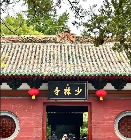 少林寺新方丈上任，想过肯定是“大整顿”，也想过和尚会遭罪，但真没想过和尚会逃