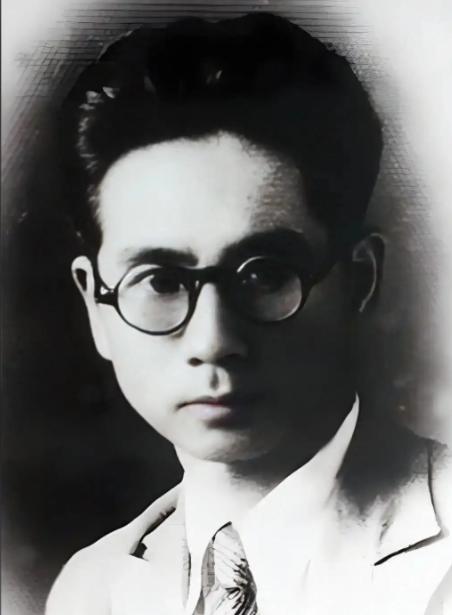都知道周总理曾经担任过黄埔军校的政治部主任，但是很少有人知道的是，周总理的弟弟曾