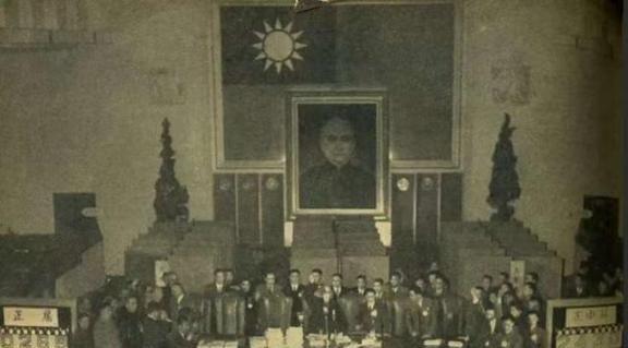 统一台湾最大阻碍，不是美国，也不是台独。而是“中华民国”这个称号，孙中山先生恐怕