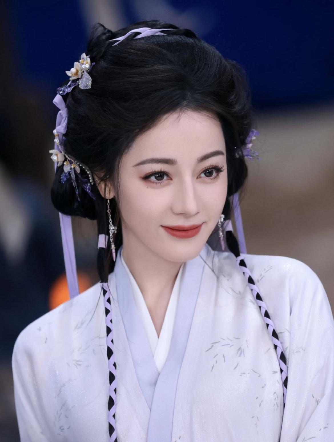 一个残忍的事实，热巴的古装剧每次播出效果都一般，不是因为她演技不好，是因为她的脸