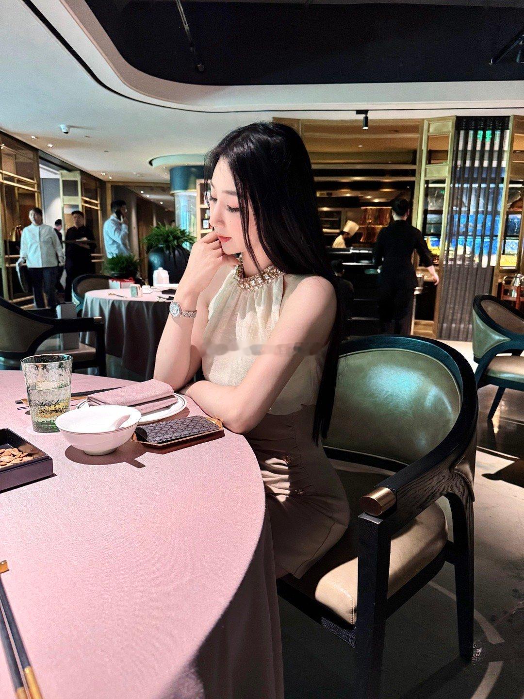 吃个漂亮饭🍴​​​