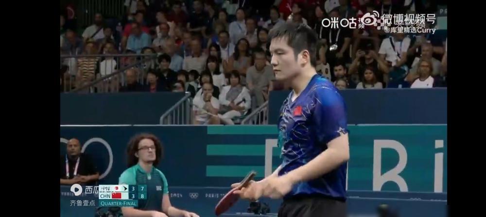 樊振东，不玩了。世界第一，因为拒绝被罚款，主动退出了世界排名。5000美元一