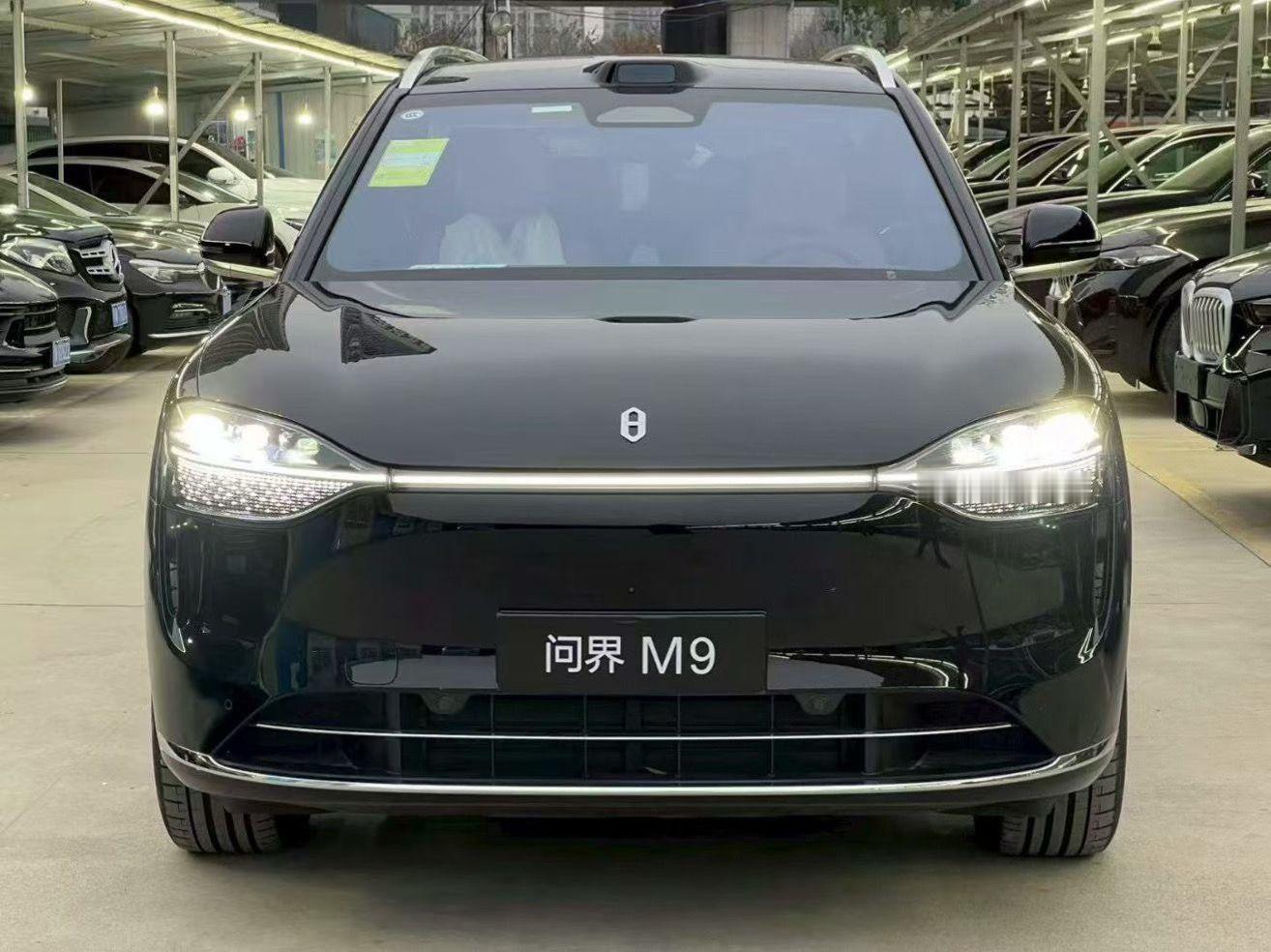 三十多万买台准新二手问界M9，是捡漏还是接盘？问界M9这两年是新能源保值的天花板。据中汽数研《202