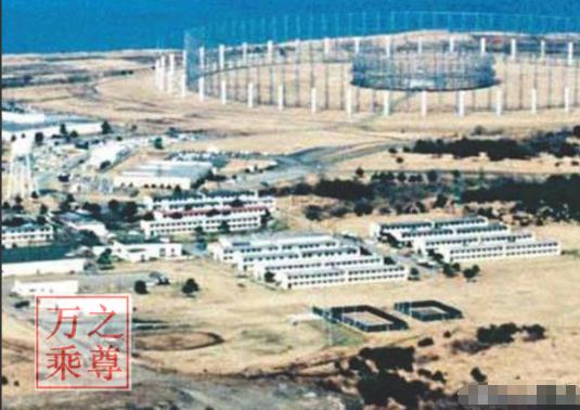 现在网上总有人念叨，说美国有800个军事基地，是美军最牛的优势；还说美国人人都会