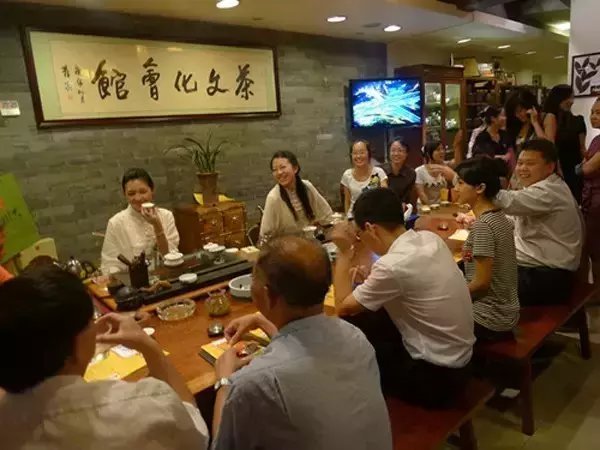 喝茶与喝酒