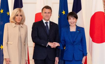 法国去日本进行访问，结果结束之后喊话中国，要跟中国进行合作，因为稀土问题他们是真