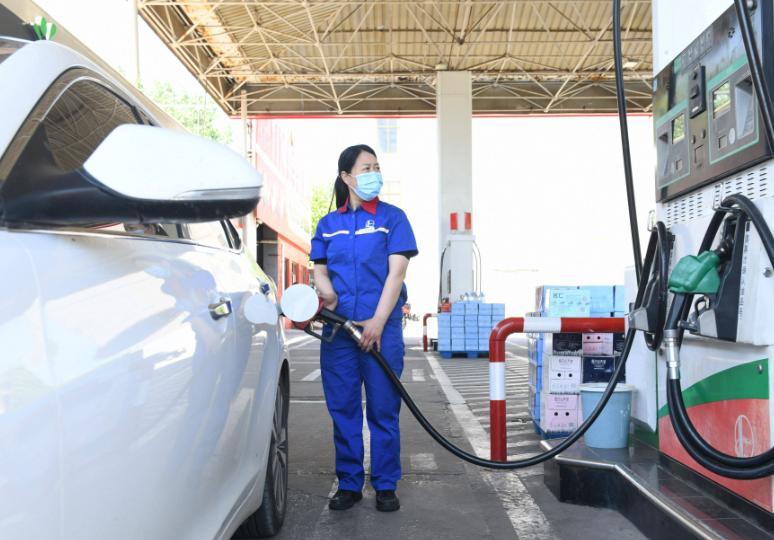燃油车狂降14万没人买一个时代彻底结束了今年5月的车市数据，让人倒吸一口凉气