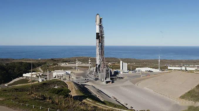 SpaceX在8小时内完成2次星链发射摘自山东汤普森国际航天爱好者依旧是北京时