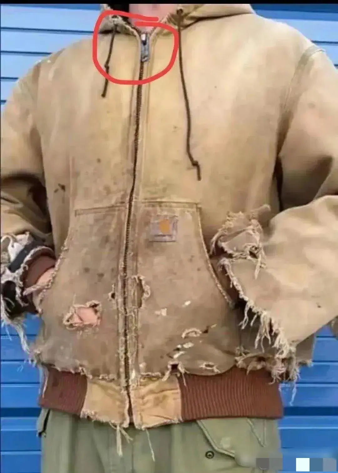 巴黎世家的仿乞丐款，没几十万拿不下