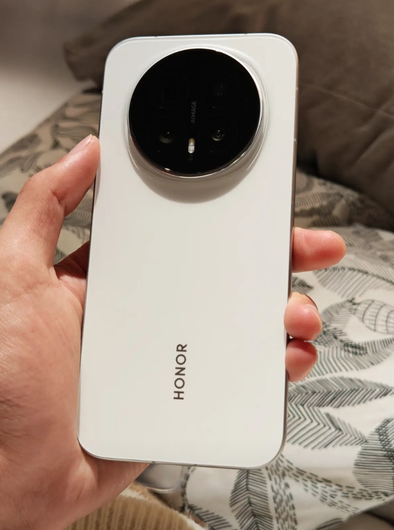 工欲善其事必先利其器，果真如此！荣耀Magic8标准版用了一个星期，大概摸清