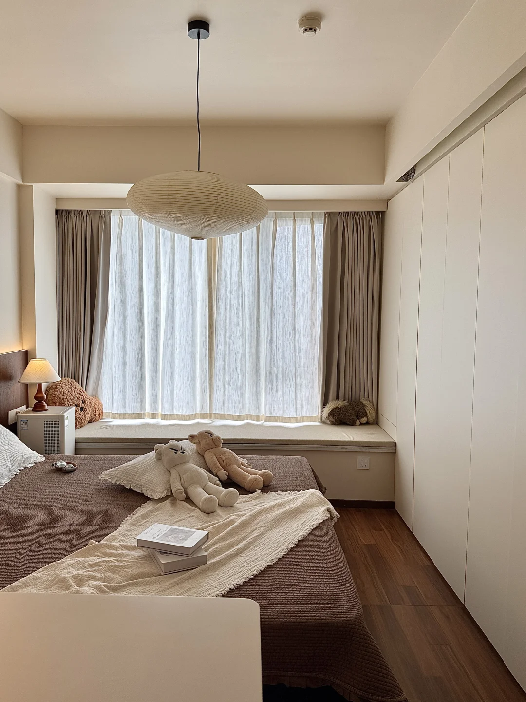 幸亏没听劝 开间3.2m做满墙床尾柜太香了