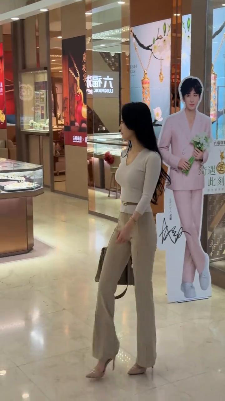 有的人之所以迷人，是因为他擅长做自己。