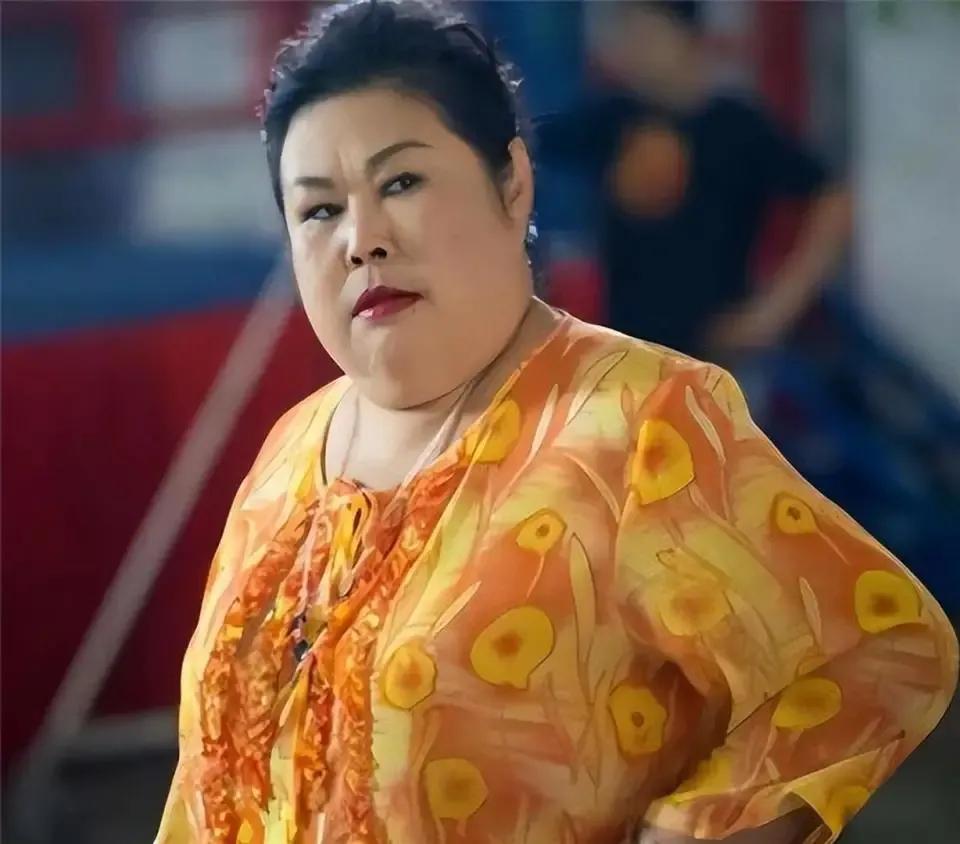 怎么都没有想到？她在剧中那么灿烂的人生，但剧外，她的生活真的过得有点凄惨