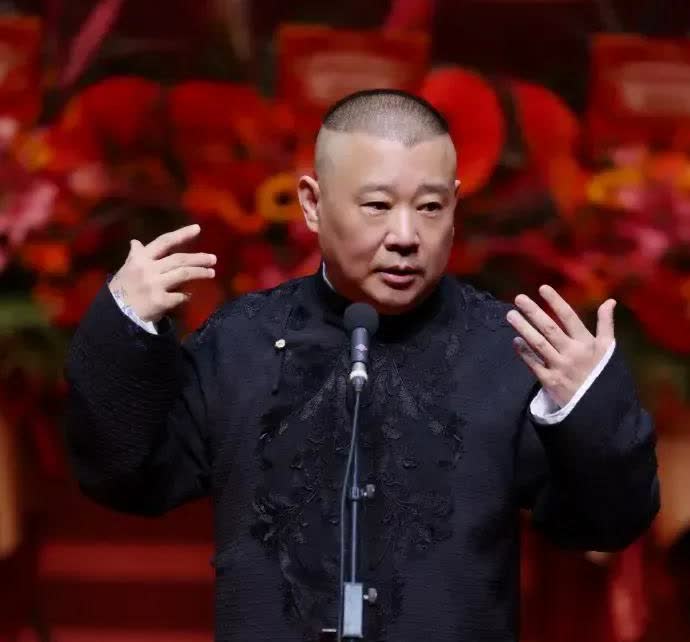 如今不少圈内“腕儿”想去德云社露个脸，结果愣是挤不进。这下才明白，郭德纲早年说的