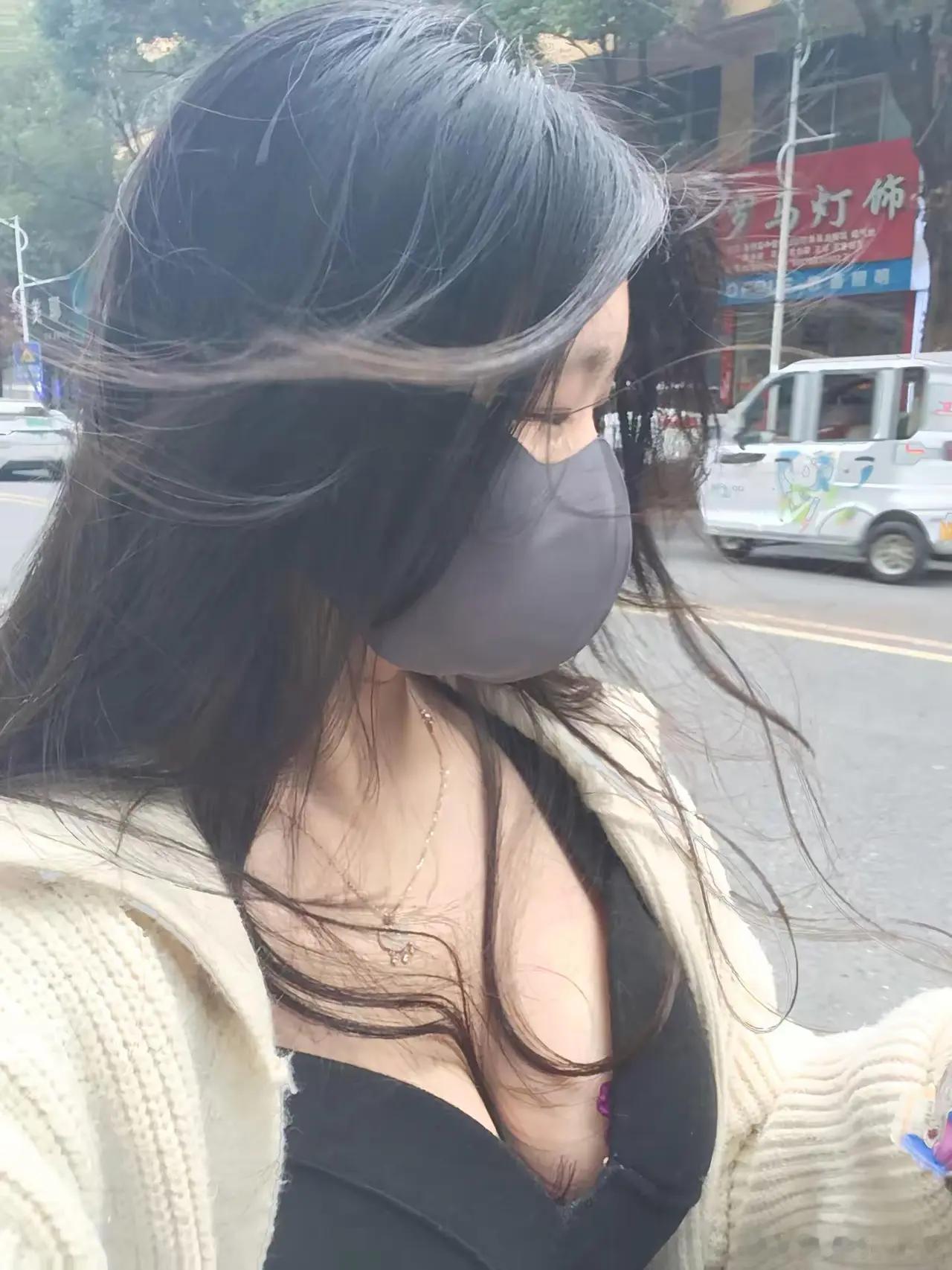 主打一个“风中凌乱也要辣”