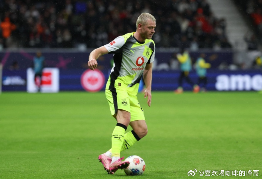 据德国媒体《图片报》报道，多特欧冠出局之后，可能导致俱乐部面临高达2700万欧元