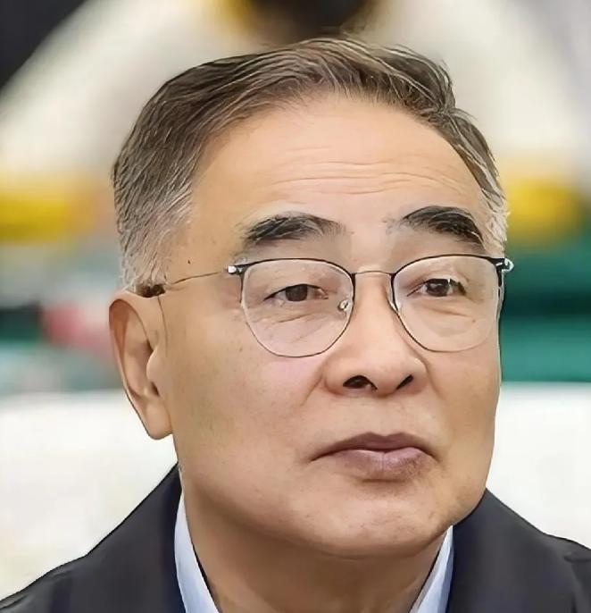 远离消耗，才是最好的养生。 张伯礼院士说：“想要多活几年，重要的不是吃好喝好